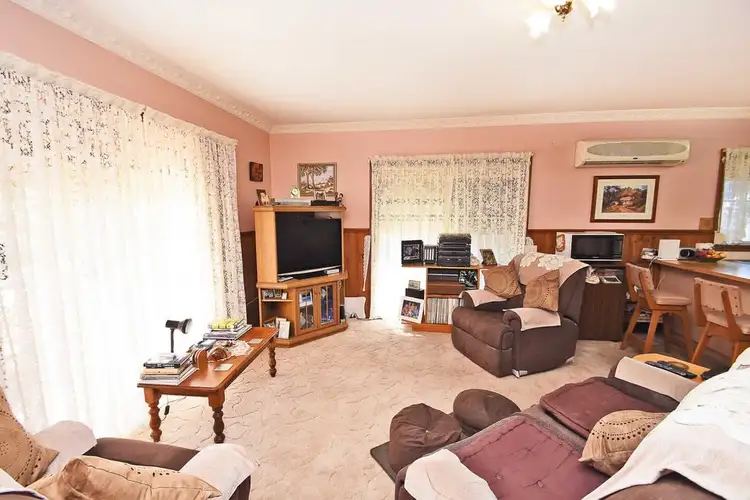 Second view of Homely unit listing, 1/99 Cadell Street, Wentworth NSW 2648