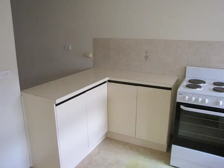 Fifth view of Homely unit listing, 15/15 Burrage Street, Moe VIC 3825