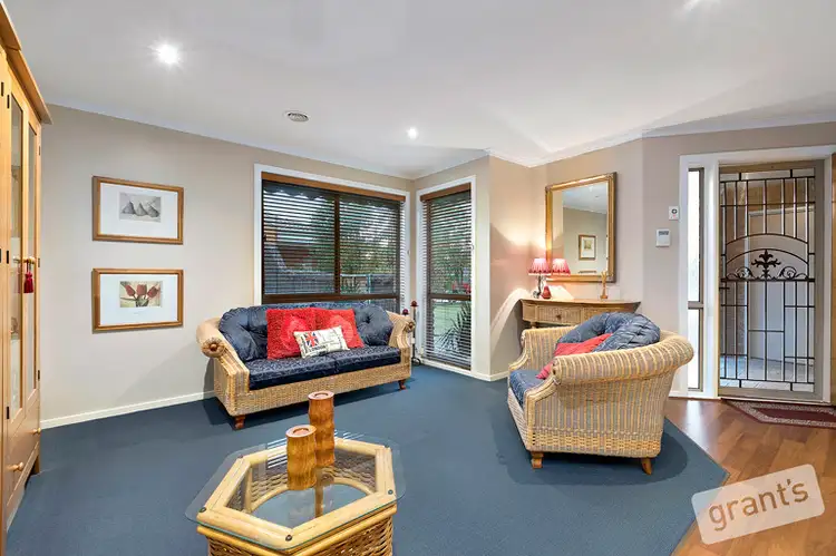 Fifth view of Homely house listing, 8 Renda Court, Narre Warren North VIC 3804