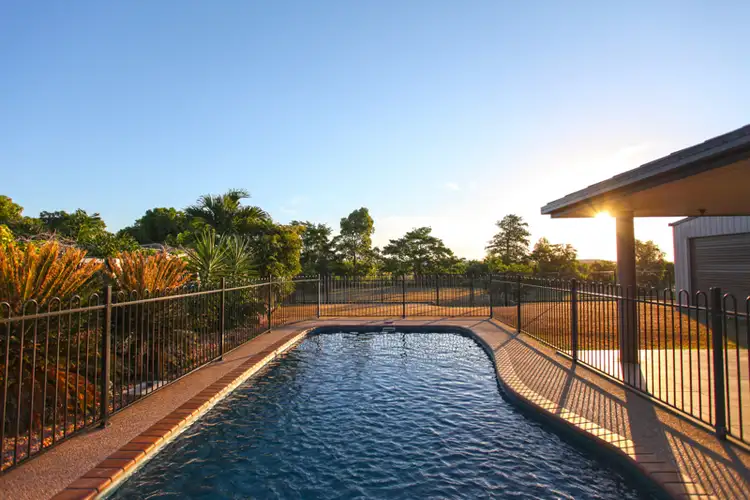 17 Francey Drive, Glenella QLD 4740