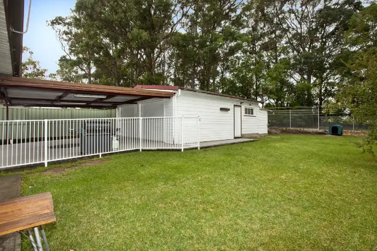 Fourth view of Homely house listing, 15 Pasedena Crescent, Beresfield NSW 2322