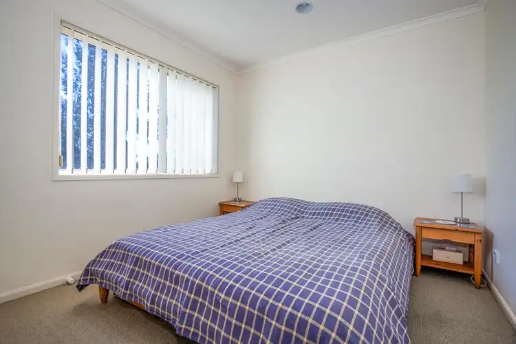Seventh view of Homely house listing, 2 Banksia Court, Woodend VIC 3442