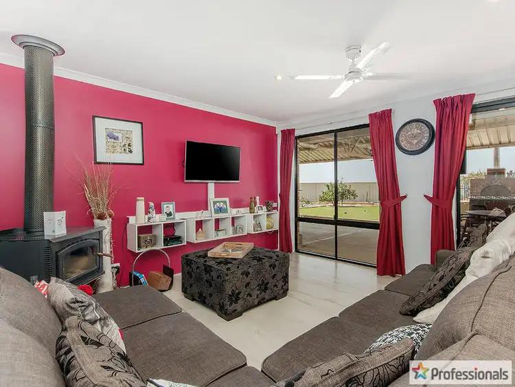 Seventh view of Homely house listing, 8 Rutherford Square, Orelia WA 6167