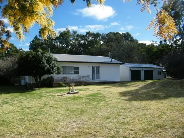 Cai-ley 10435 New England Highway, Wallabadah NSW 2343