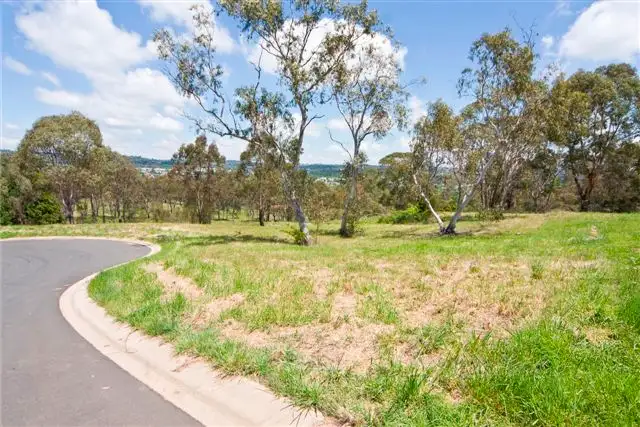 8 Illalangi Close, Armidale NSW 2350