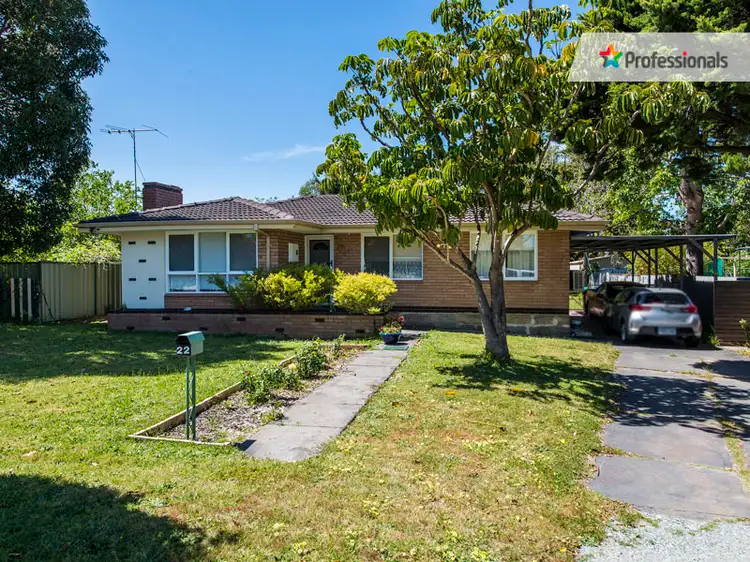 22 Banyard Ave, Kelmscott WA 6111