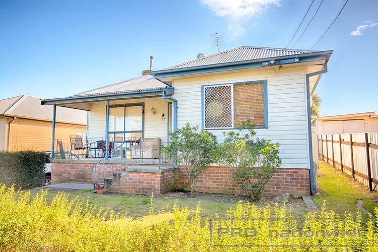 Main view of Homely house listing, 27 Second Avenue, Rutherford NSW 2320