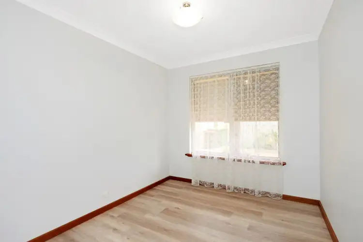 Sixth view of Homely semi-detached listing, 29A Lynda Crescent, Cooloongup WA 6168