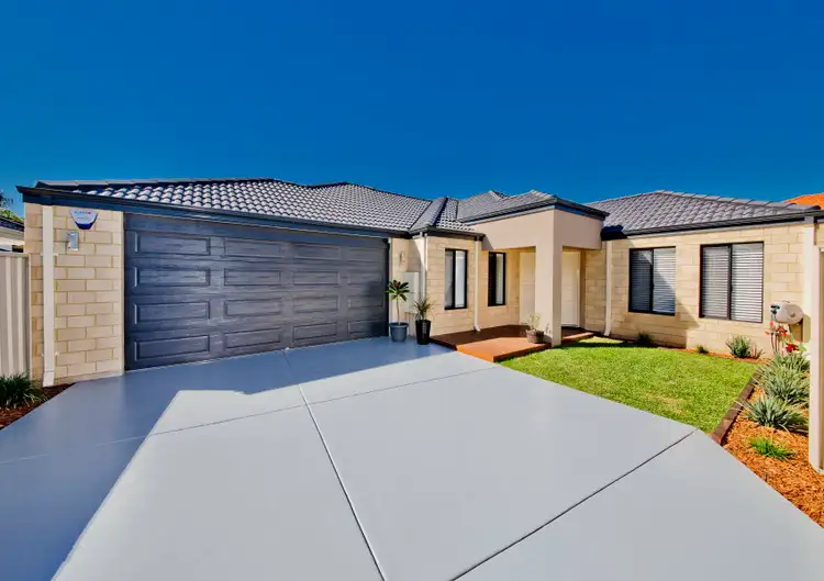 11A Abingdon Street, Morley WA 6062