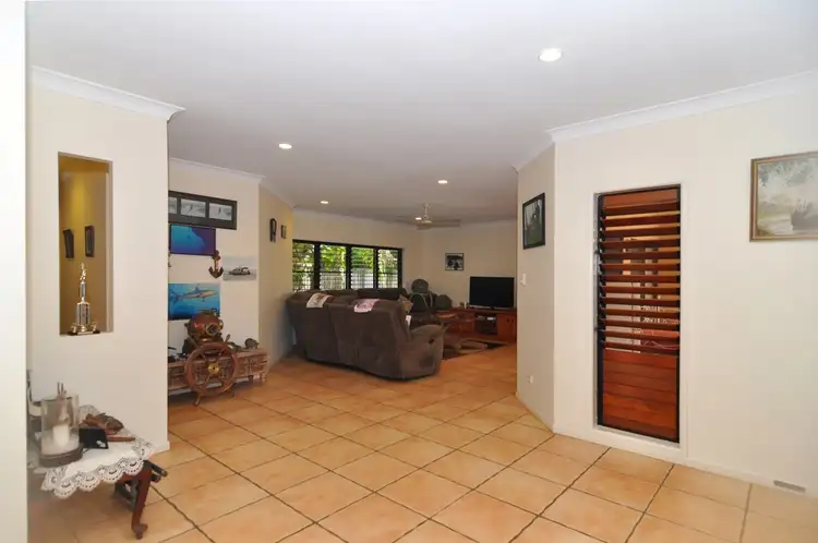 Fifth view of Homely house listing, 10 Barrier Close, Clifton Beach QLD 4879
