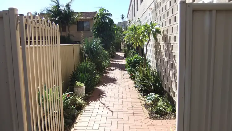U2, 578 Canning Highway, Attadale WA 6156