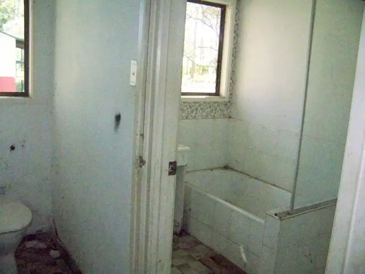 Seventh view of Homely house listing, 10 NECTAR, Lamb Island QLD 4184