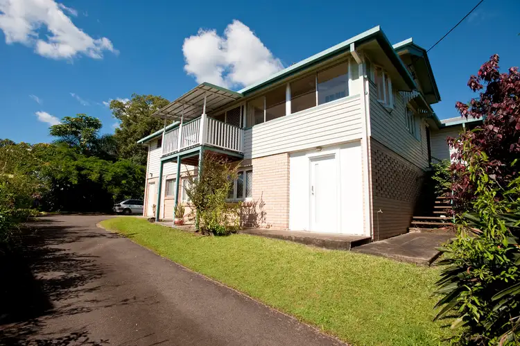 25 Elizabeth Street, Nambour QLD 4560