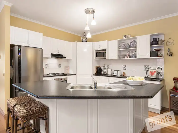 Third view of Homely house listing, 33 Silkwood Avenue, Berwick VIC 3806