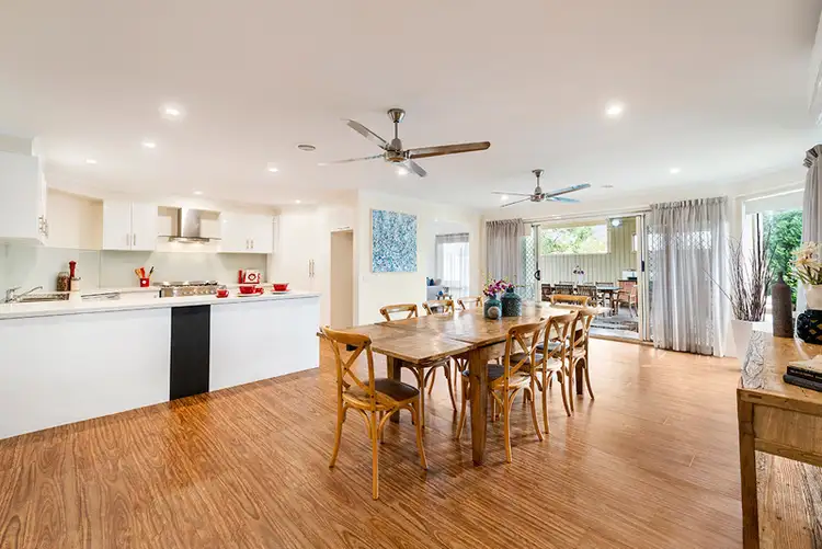 27 Summerfield Drive, Mornington VIC 3931