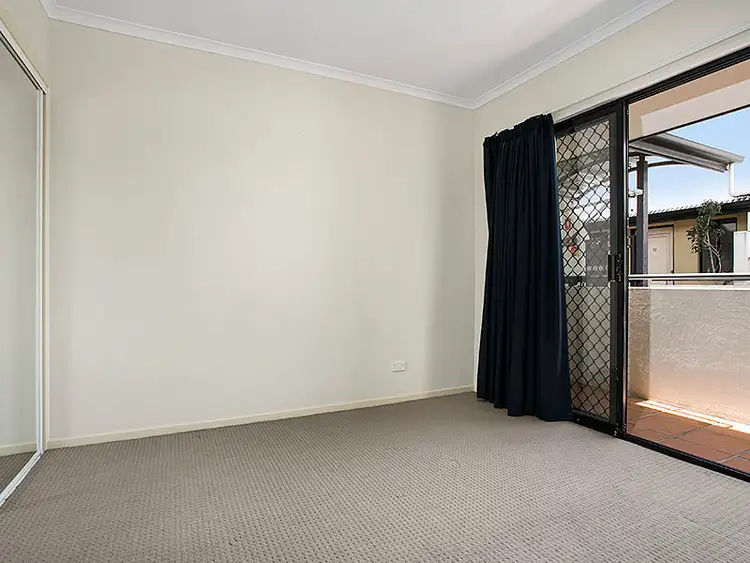 Fifth view of Homely apartment listing, 9/5 Heidelberg Street, East Brisbane QLD 4169