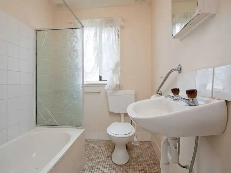 Fifth view of Homely house listing, 19 Adams Street, Ashmont NSW 2650