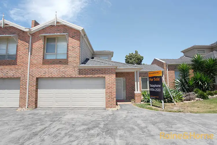 15 Hickory Drive, Narre Warren South VIC 3805