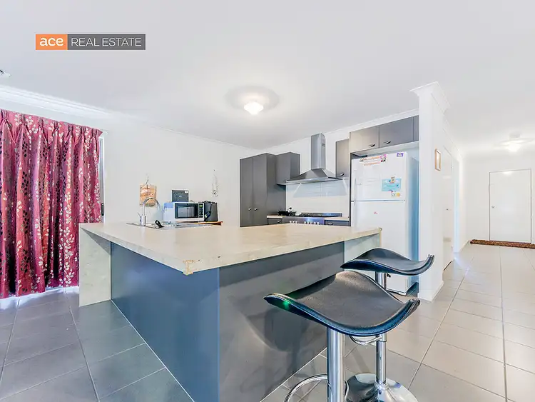 Sixth view of Homely house listing, 23 Camelot Drive, Tarneit VIC 3029