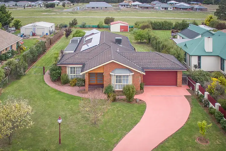 9 Cheriton Drive, Riddells Creek VIC 3431