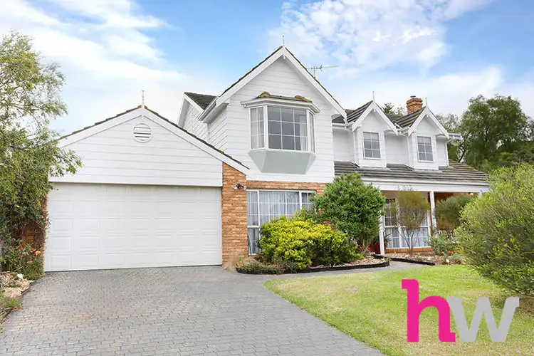 12 Waddington Court, Highton VIC 3216