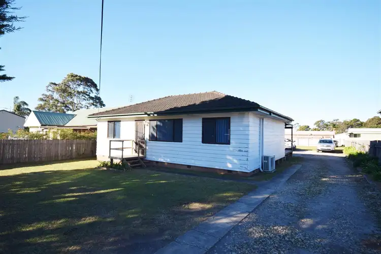 284 Princes Highway, Bomaderry NSW 2541