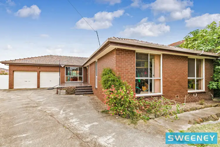 9 Carruthers Court, Altona VIC 3018