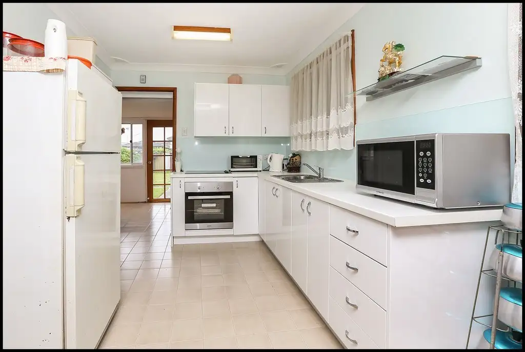 Main view of Homely house listing, 105 Laelana Avenue, Budgewoi NSW 2262