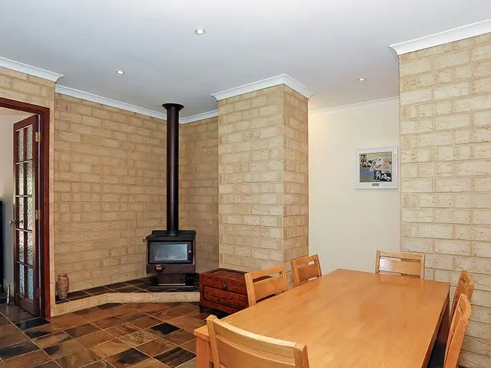 Fifth view of Homely house listing, 118 Woolly Bush Loop, Woodridge WA 6041
