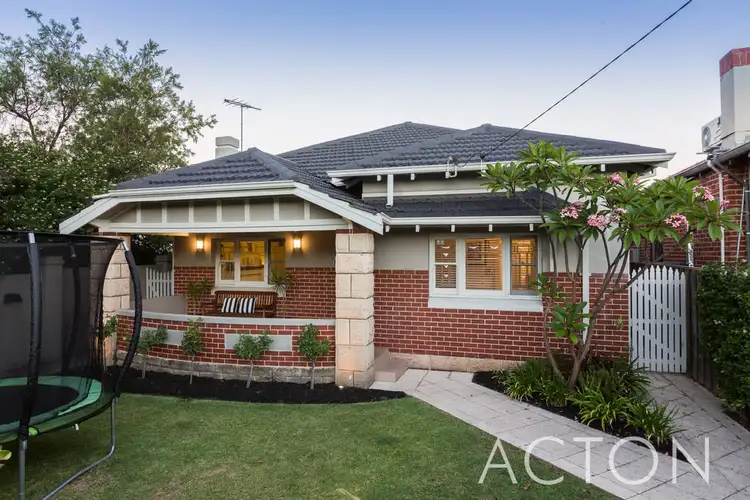 130 Dunedin Street, Mount Hawthorn WA 6016