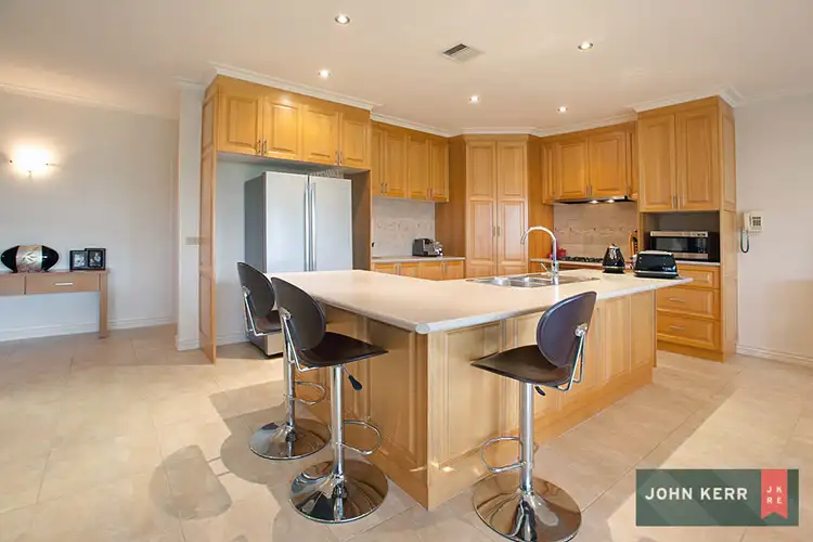 Fifth view of Homely house listing, 4 Falcon Court, Moe VIC 3825