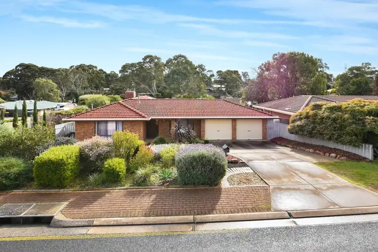 1 Ash Street, Aberfoyle Park SA 5159