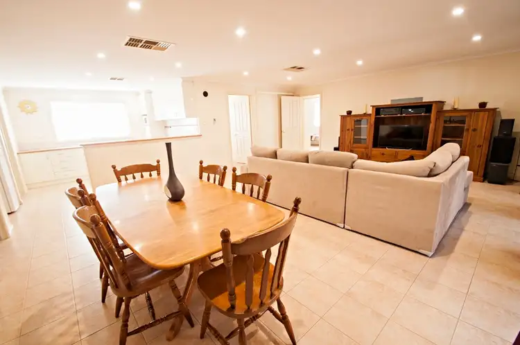 Sixth view of Homely house listing, 11 Montrose Drive, Griffith NSW 2680