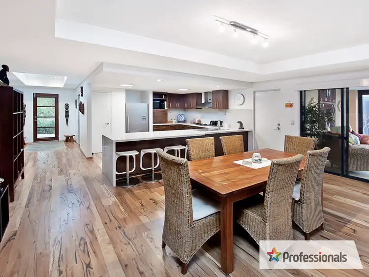 Fourth view of Homely house listing, 5 Toby Court, Quindalup WA 6281