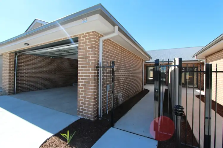13/17 Rosemont Avenue, Kelso NSW 2795