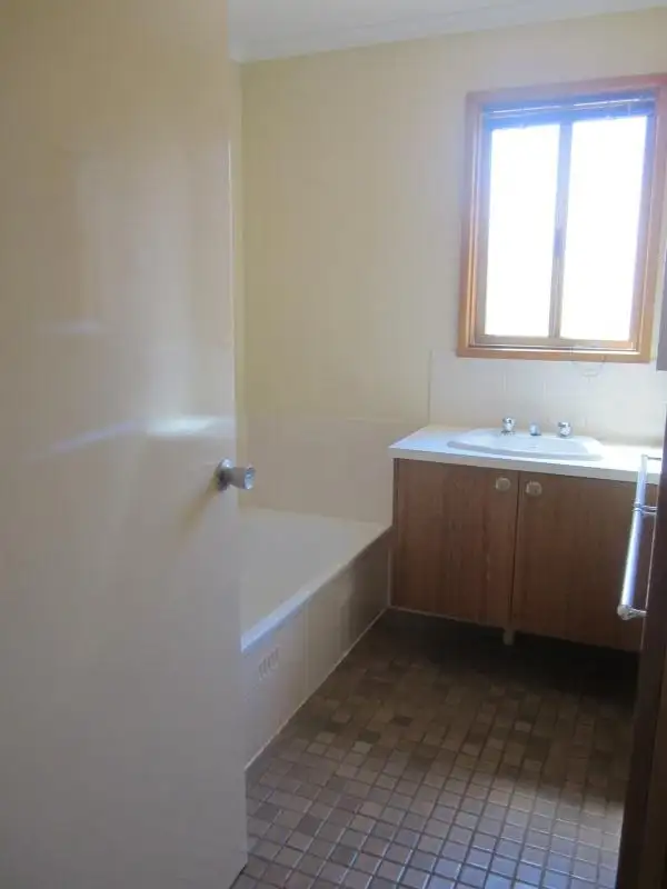 Sixth view of Homely house listing, 44 Pioneer Drive, Roxby Downs SA 5725