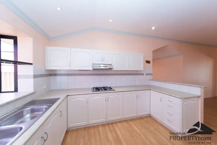 Second view of Homely house listing, 5 Shoalhaven Way, Drummond Cove WA 6532