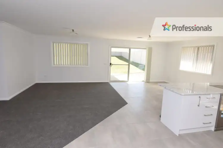 Fifth view of Homely house listing, 52A Wentworth Drive, Kelso NSW 2795