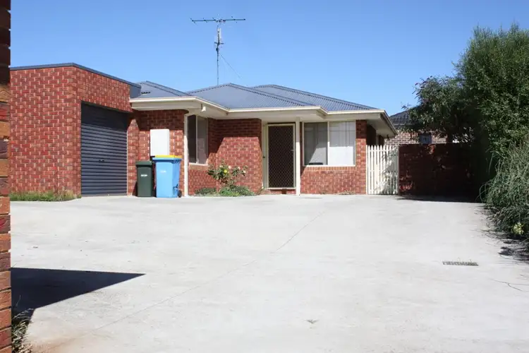 2/35b George Street, Kilmore VIC 3764