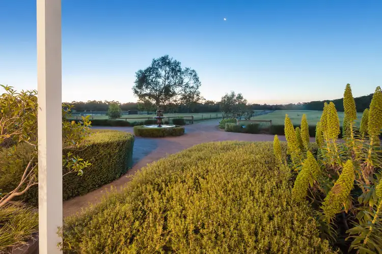 1518 Stumpy Gully Road, Moorooduc VIC 3933