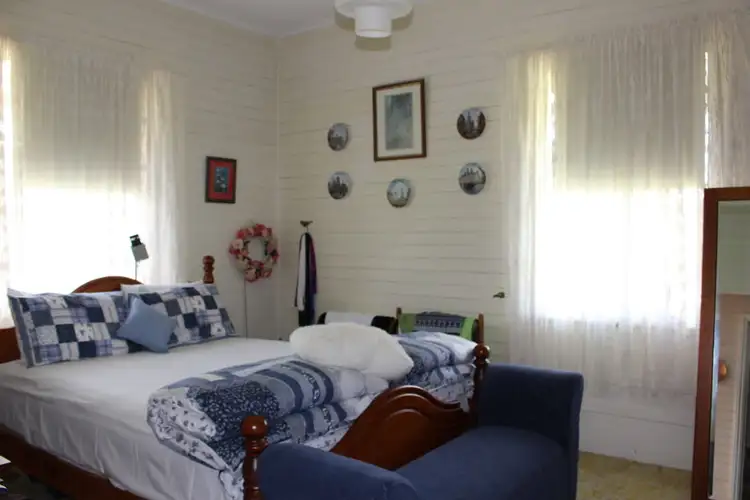 Seventh view of Homely house listing, 8 Erindee Avenue, Tenterfield NSW 2372