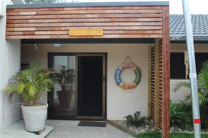 Third view of Homely semi-detached listing, 2/76 Boomerang Drive, Boomerang Beach NSW 2428