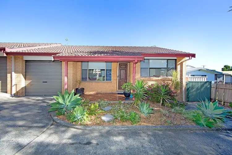 2/21 Torres Street, Killarney Vale NSW 2261