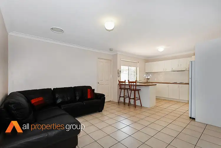 Fifth view of Homely house listing, 8 BENJAMINA CIRCUIT, Regents Park QLD 4118