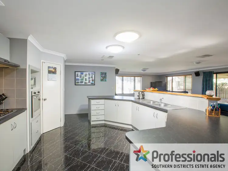 Fourth view of Homely house listing, 4 Jardine Way, Millbridge WA 6232