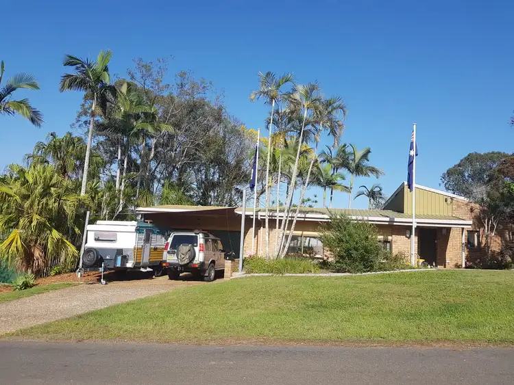 1 Moreland Road, Southside QLD 4570