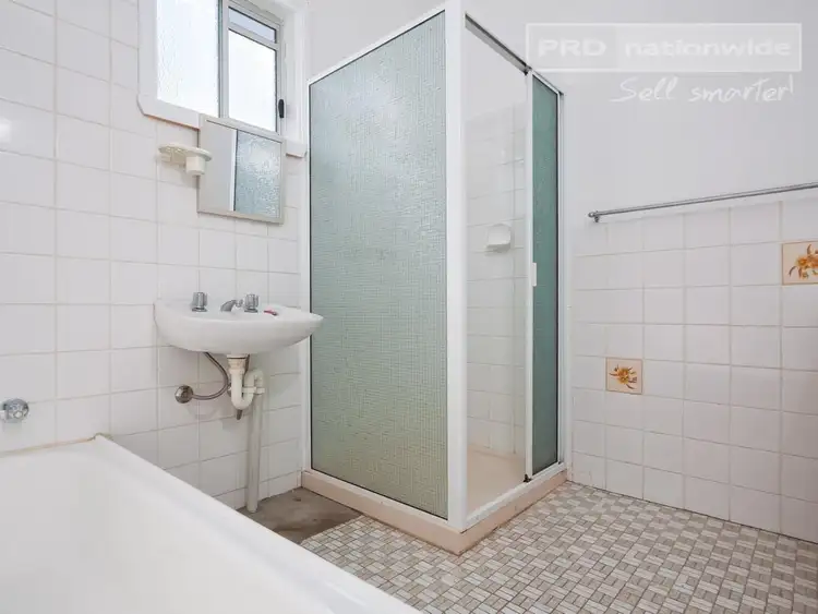 Sixth view of Homely house listing, 98 Russell Street, Tumut NSW 2720