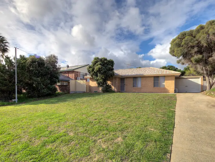 114 Lagoon Drive, Yanchep WA 6035