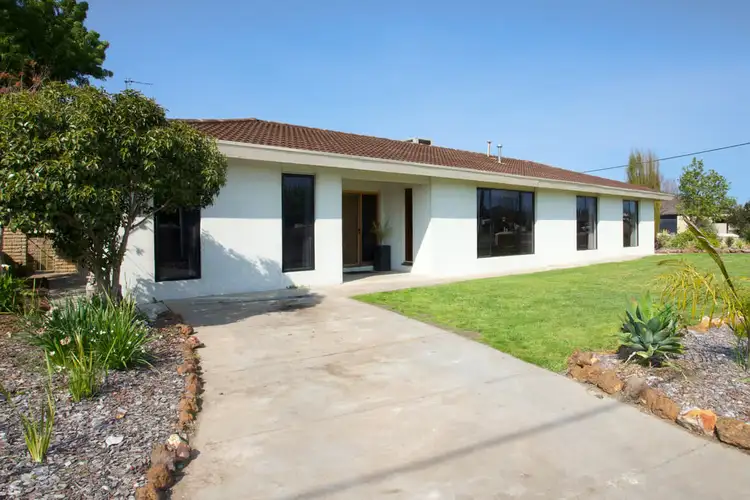 2 Duff Street, Horsham VIC 3400