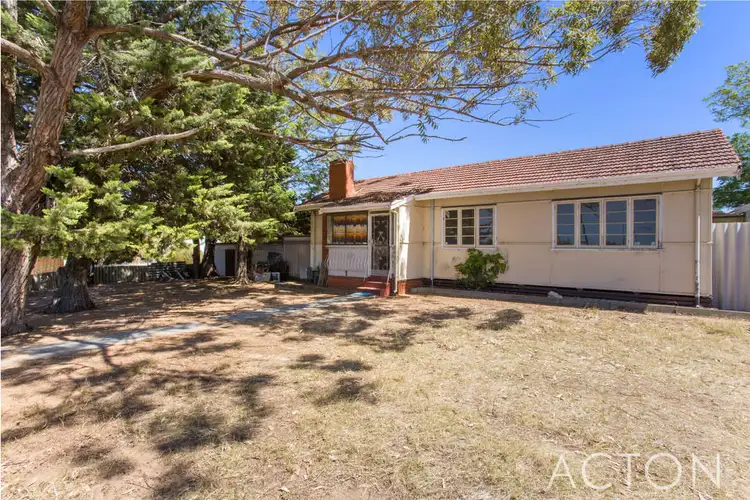 Fourth view of Homely house listing, 30 Winterfold Road, Hilton WA 6163